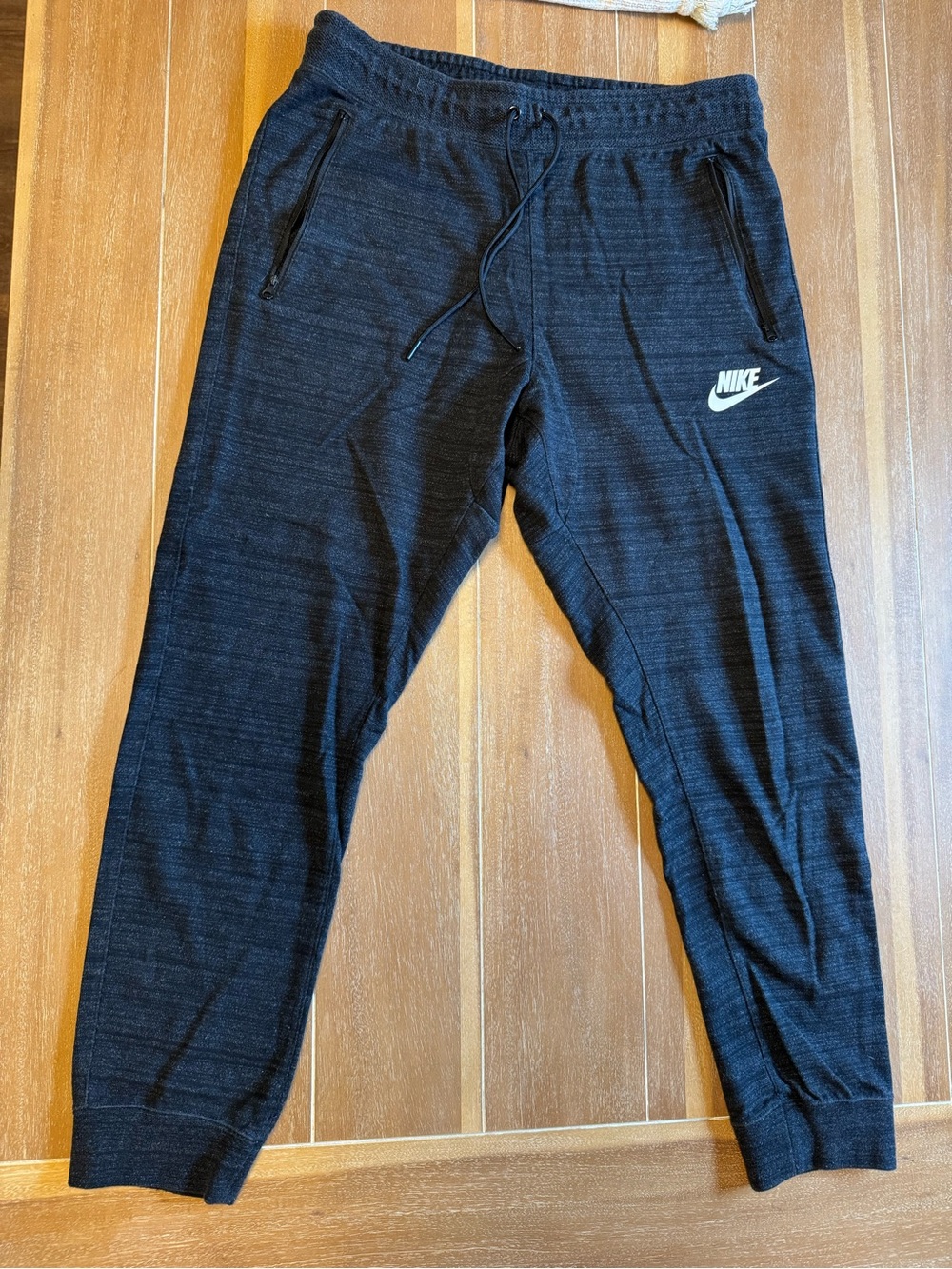 Nike Men’s dark heather grey/charcoal Joggers